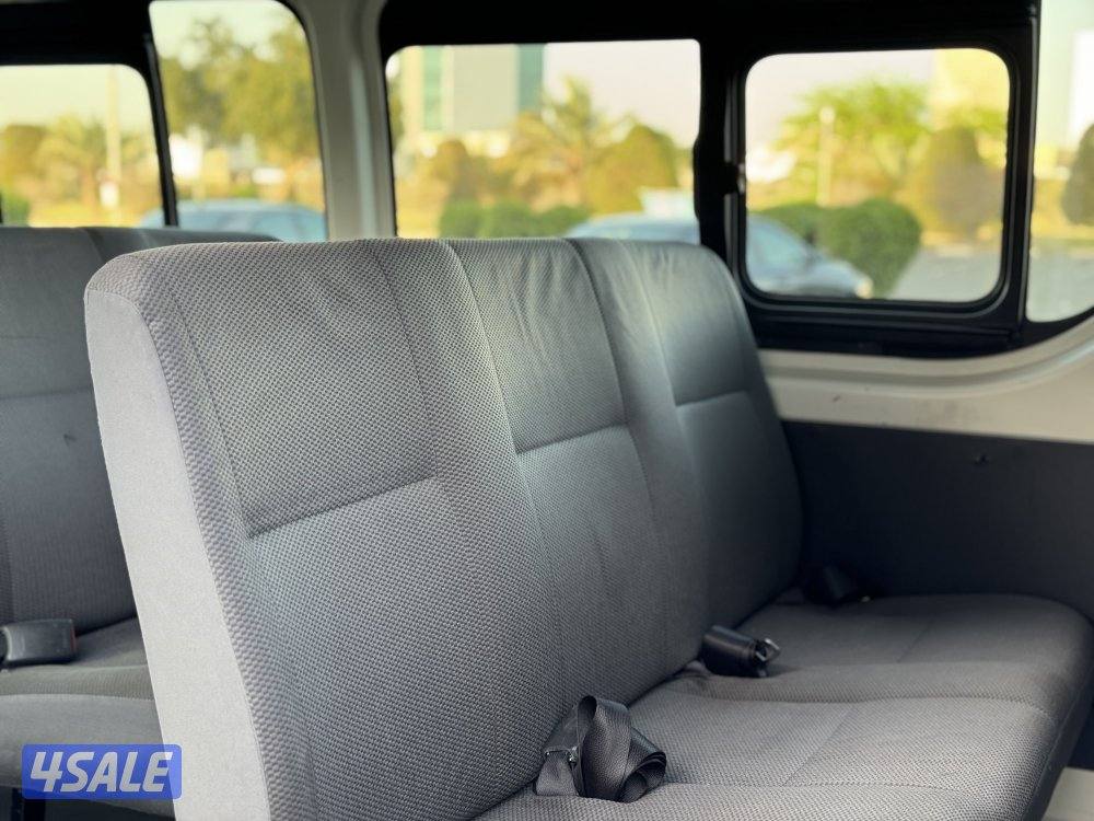 تويوتا هياس ركاب موديل 2015 بحاله ممتازه جدا8