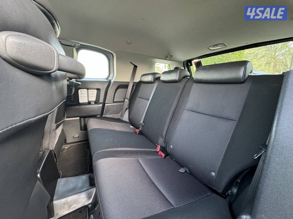 تويوتا اف جي موديل 2012 كامل المواصفات بحاله الوكاله5