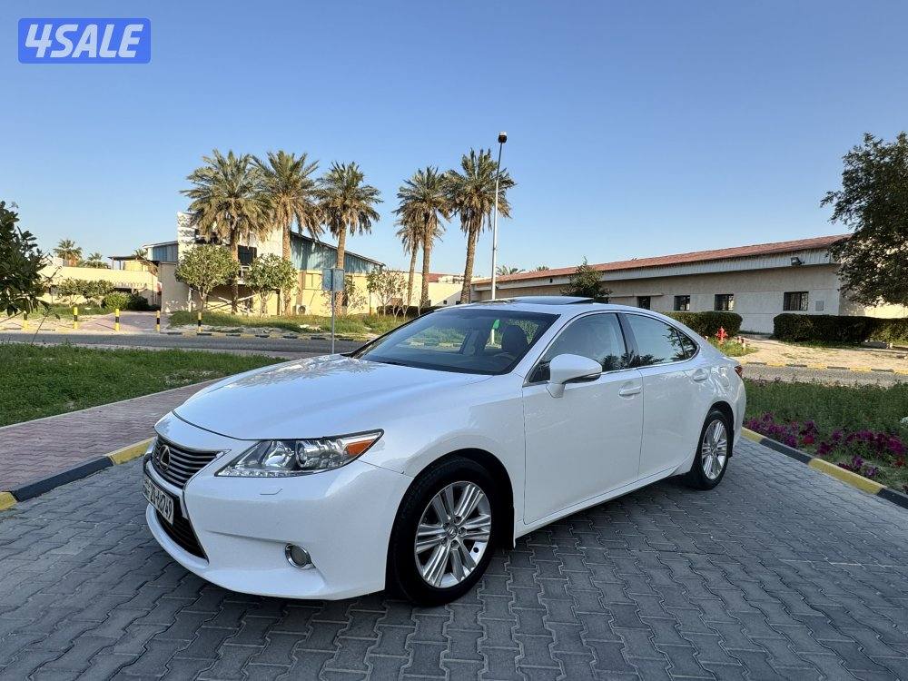 للبيع لكزس ES موديل 2013 شرط الفحص2