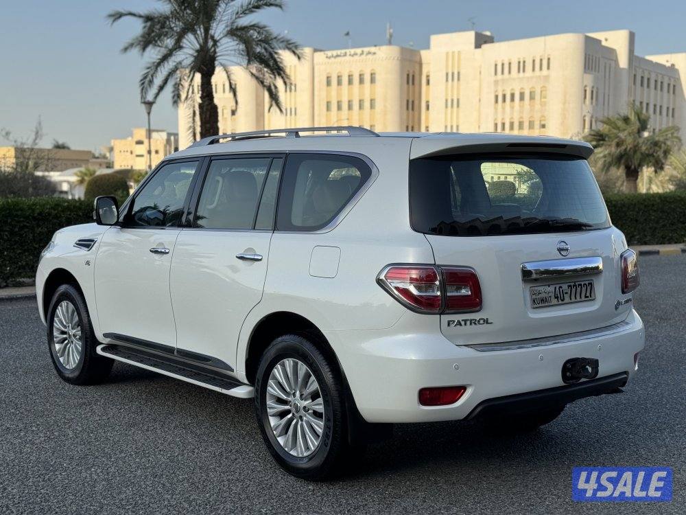 نيسان باترول بلاتنيوم موديل 2016 بحاله الوكاله شرط الفحص4