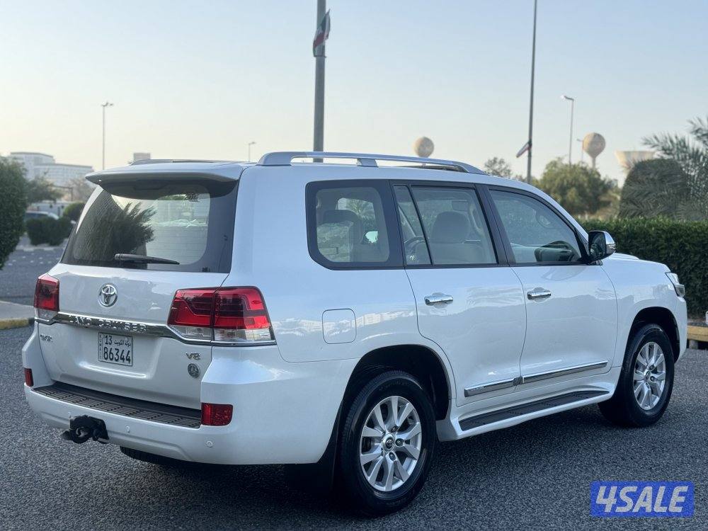 لاندكروزر GX_R V8 موديل 2016 صبغ الوكاله4