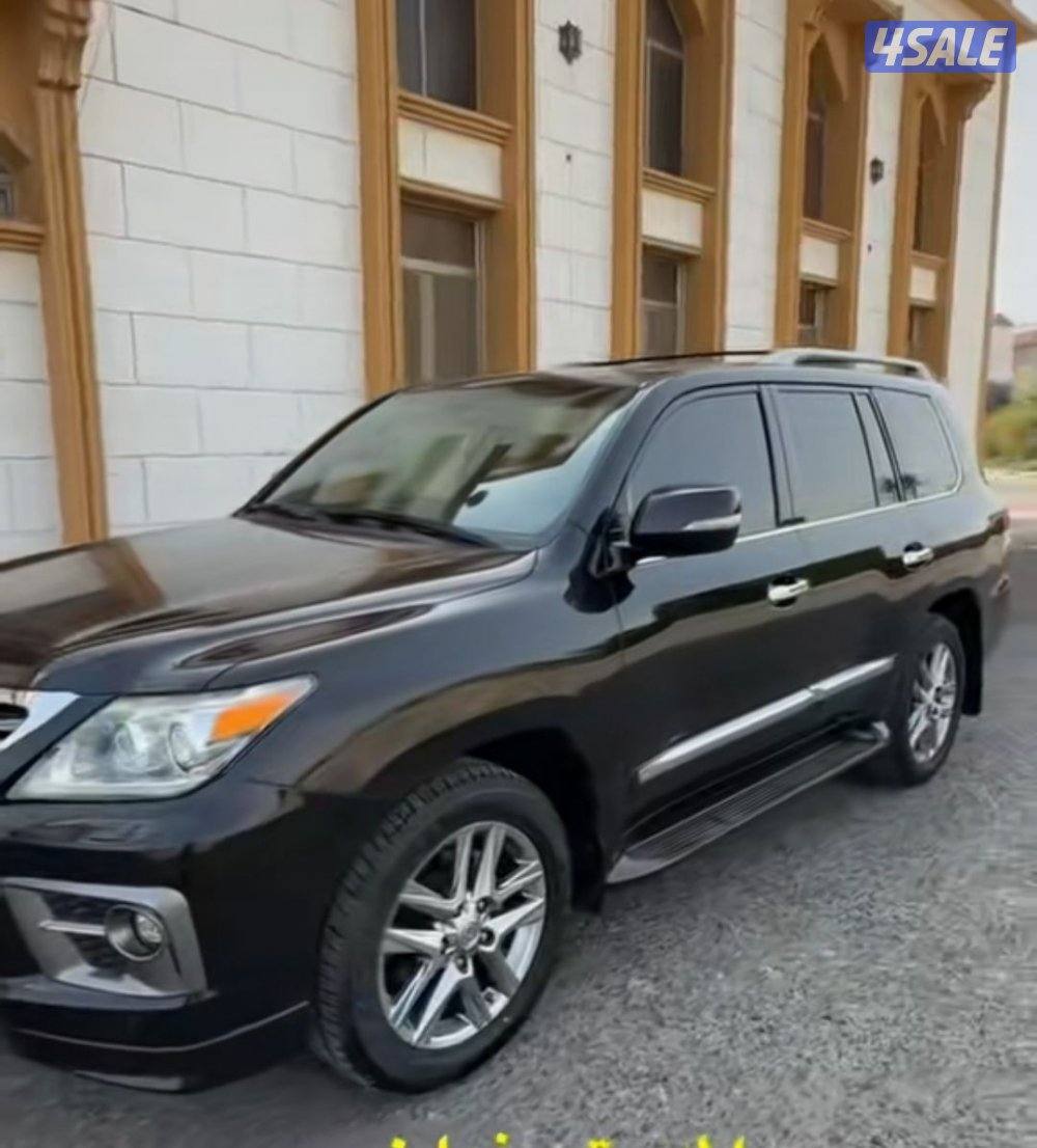 للبيع جيب لكزس 20154