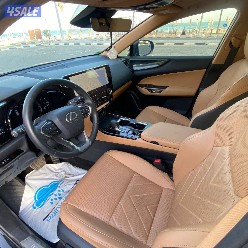 🔺بيع 🔺شراء 🔺تثمين 🔺
للبيع لكزس NX350
موديل 2025
عداد 19 الف
سي7