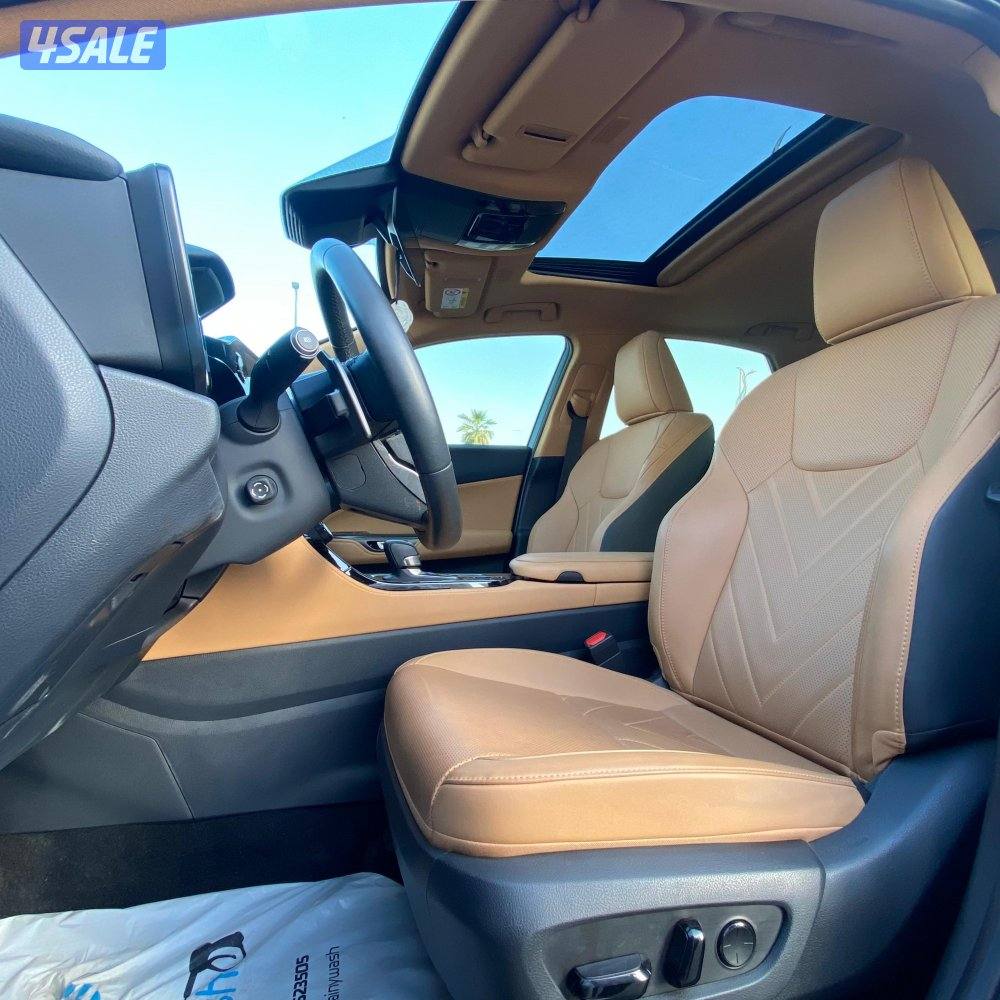 🔺بيع 🔺شراء 🔺تثمين 🔺
للبيع لكزس NX350
موديل 2025
عداد 19 الف
سي8