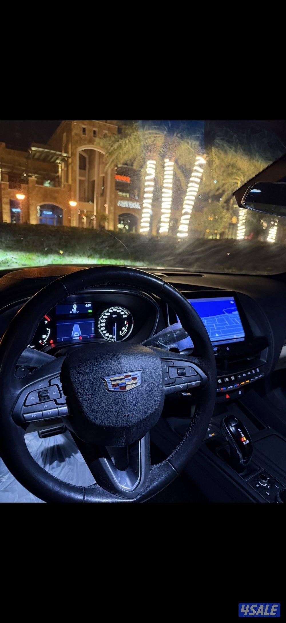 للبيع كاديلاك CT5 ماشيء 572