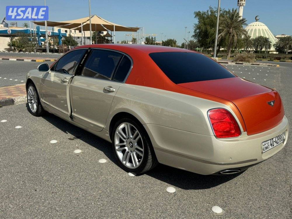 بنتلي فلاينج سبير  ٢٠١٠3