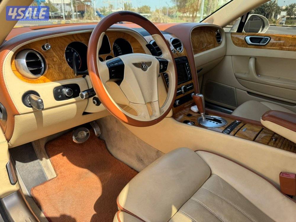 بنتلي فلاينج سبير  ٢٠١٠14