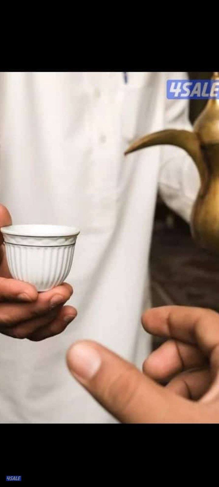 تقديم القهوة العربي والتمور5