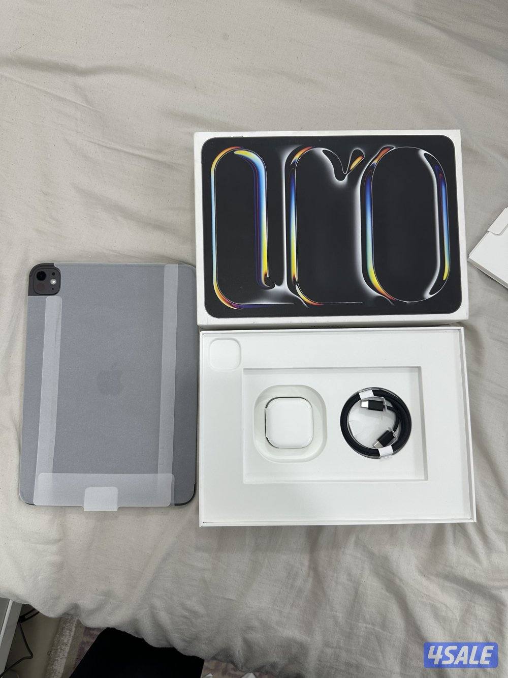 ايباد برو ١١ انش ام ٤ بشريحة ٥١٢ جيجا1