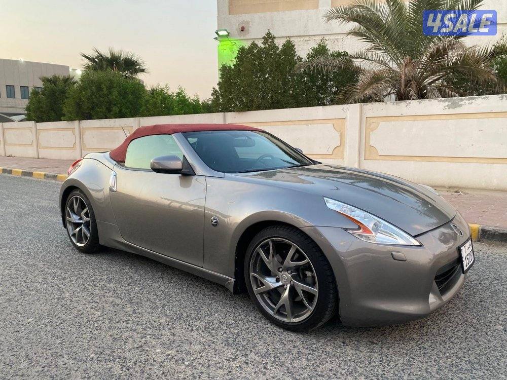 نيسان زد موديل 20104