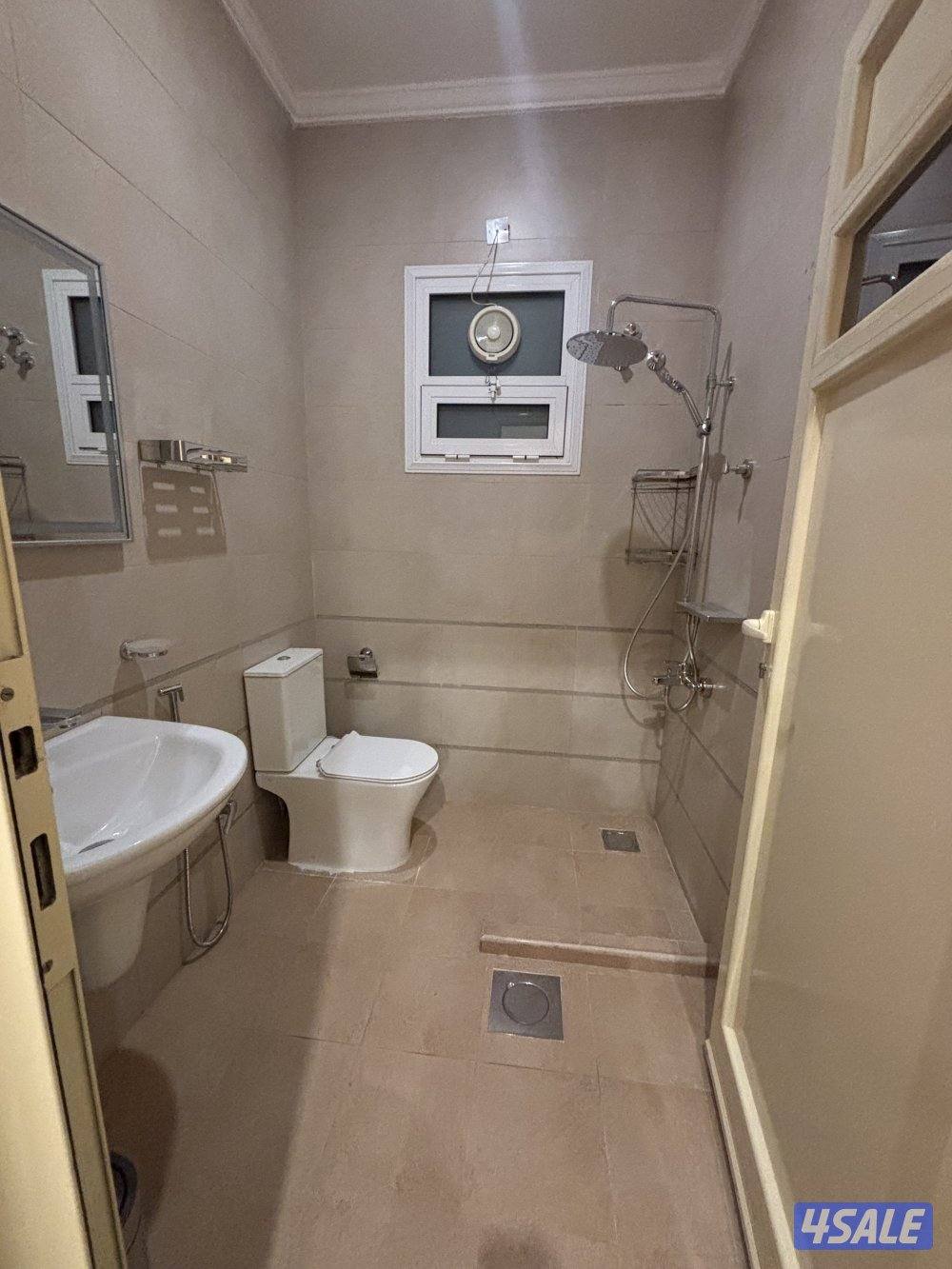 للإيجار دور أول في القيروان من المالك مباشرة6