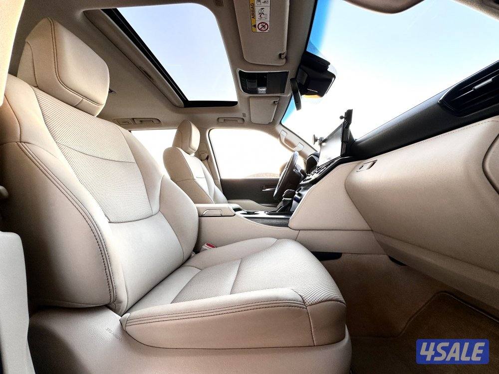 معرض القمة🚩9