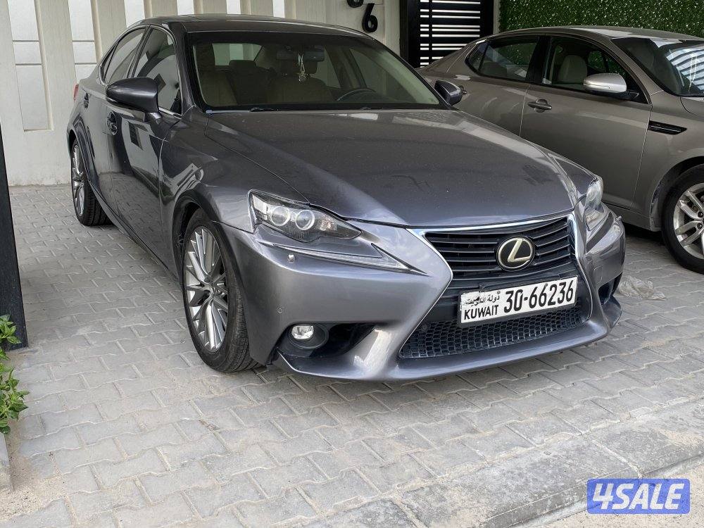 للبيع لكزس IS250 موديل 2015 مرفق فحص2