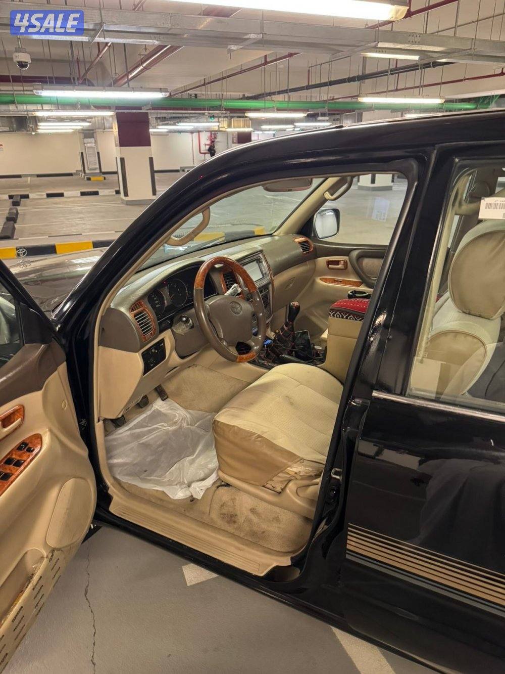 لاند كروزر GXr قير عادي مديل ٢٠٠٣4