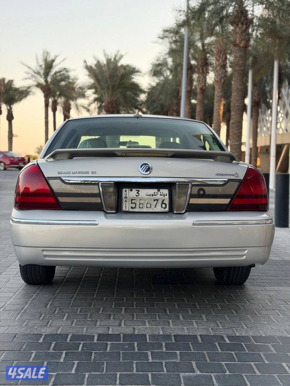 فورد جراندفوكتيريا2008 موتر مخزن بحاله الوكاله حاله نادره5