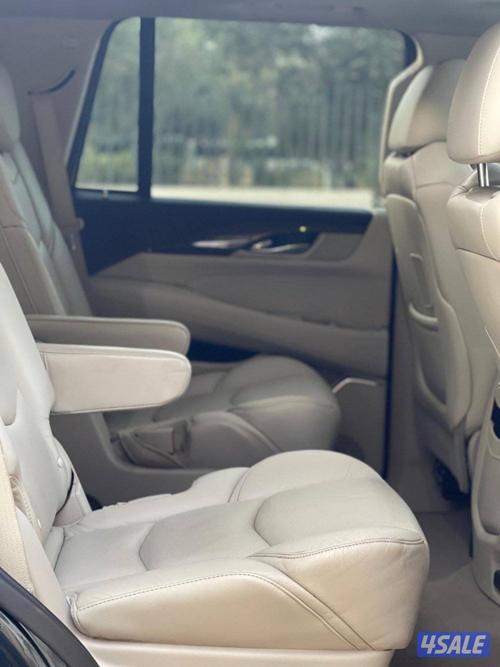 اسكاليد بريميور لكجري12