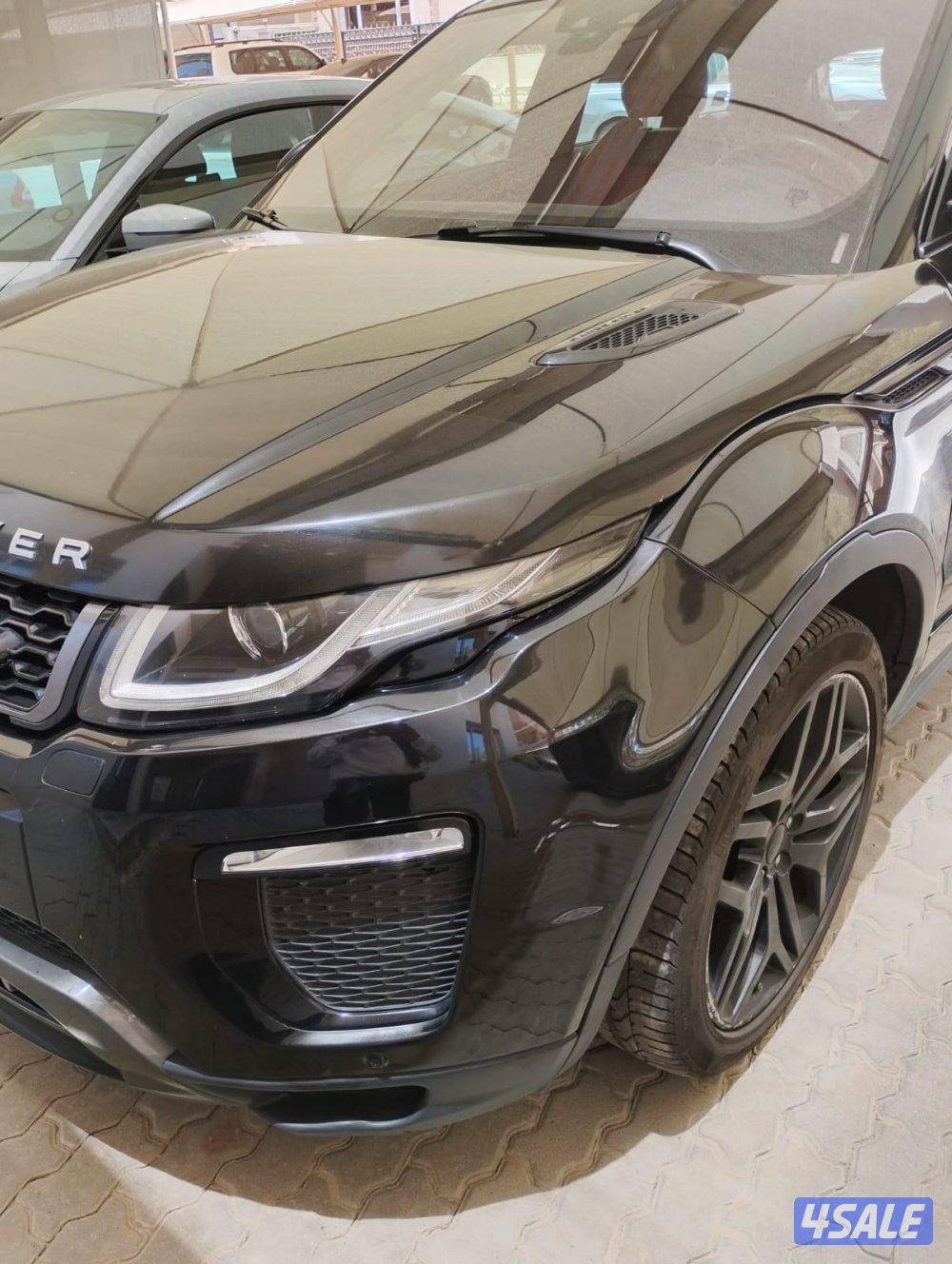 للبيع  لاند روفر - ايفوك  ٢٠١٧ وارد الغانم بحاله ممتازه سيرفس منتظم0