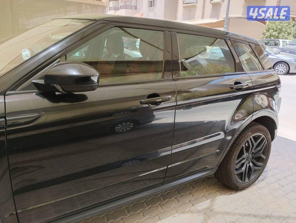 للبيع  لاند روفر - ايفوك  ٢٠١٧ وارد الغانم بحاله ممتازه سيرفس منتظم2