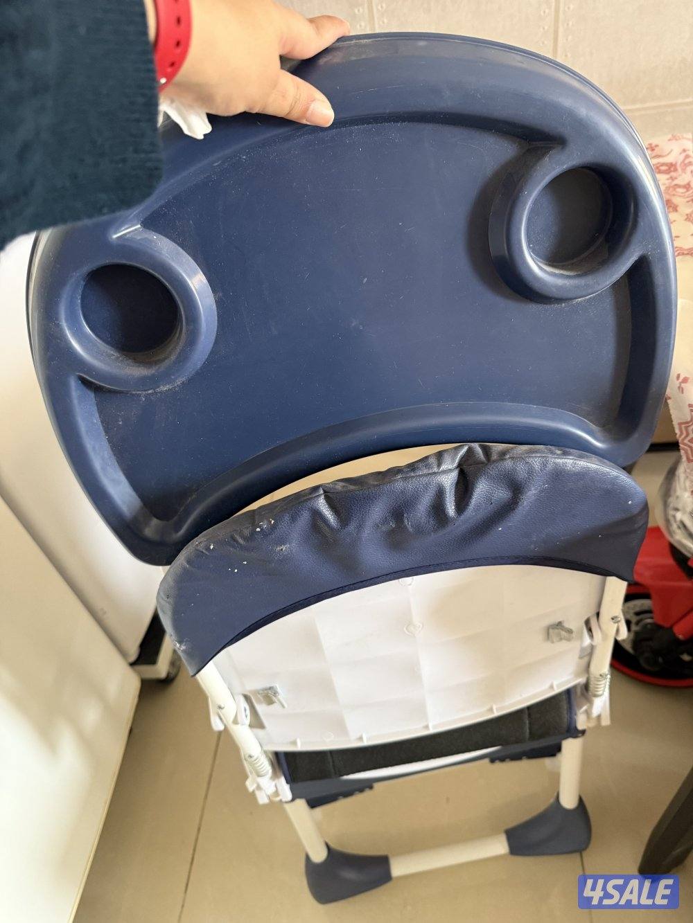 Foldable Baby Feeding Chair / High Chair – Compact & Sturdy3