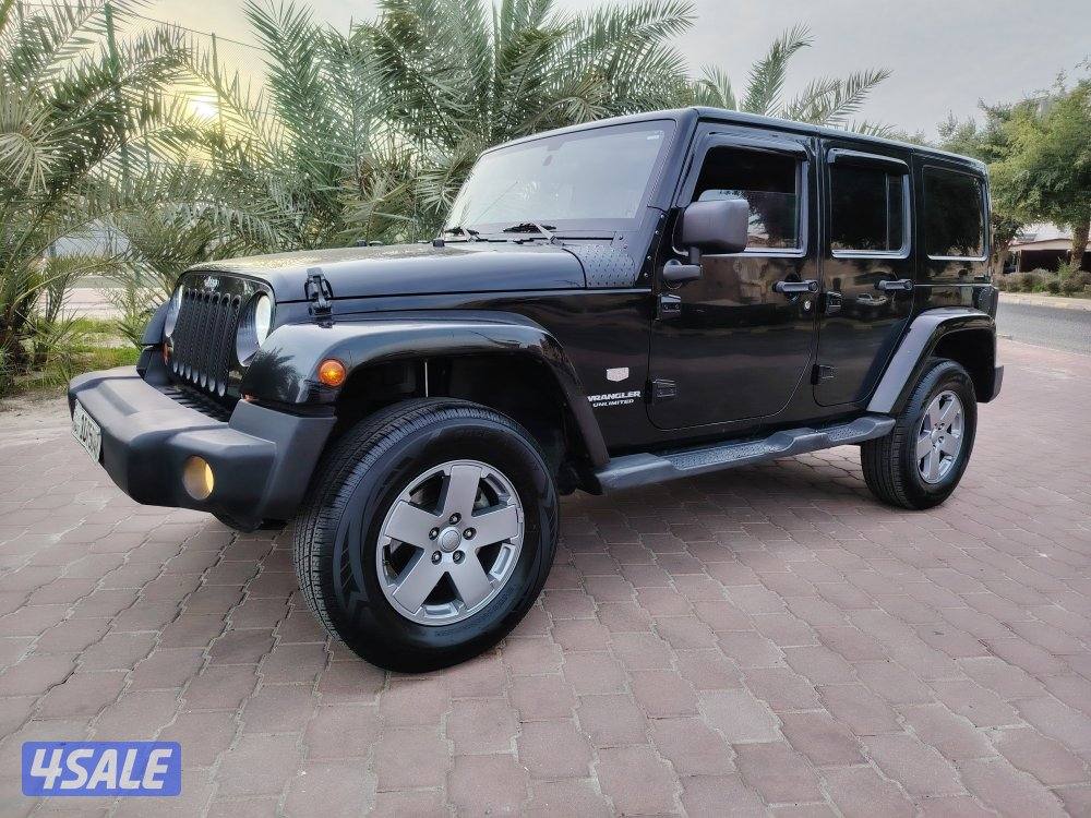 للبيع رانجلر صحاري ليمتد موديل 2011 عداد 1973