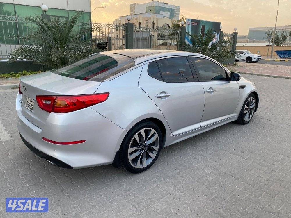 كيا أوبتيما  موديل  2016  بانوراما  ٤ سلندر  بحالة ممتازة2