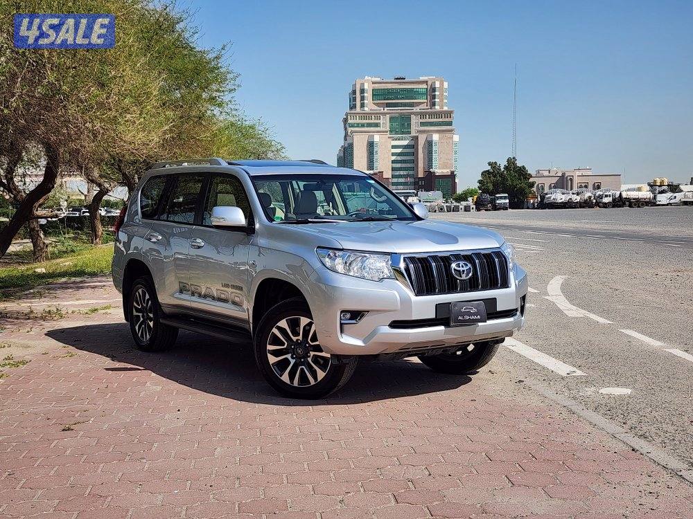 برادو TXL عداد 33 ألف سرفس منتظم صبغ وكالة أعلى درجة موديل22 شرط الفحص0