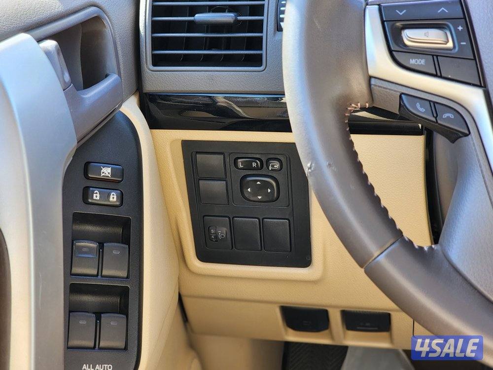 برادو TXL عداد 33 ألف سرفس منتظم صبغ وكالة أعلى درجة موديل22 شرط الفحص14