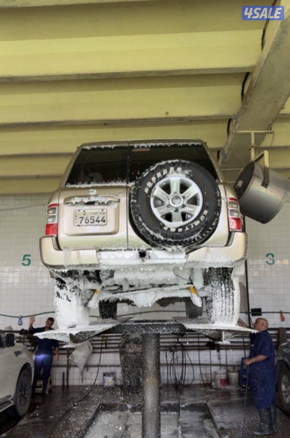 للبيع سفاري ٢٠٠٤5