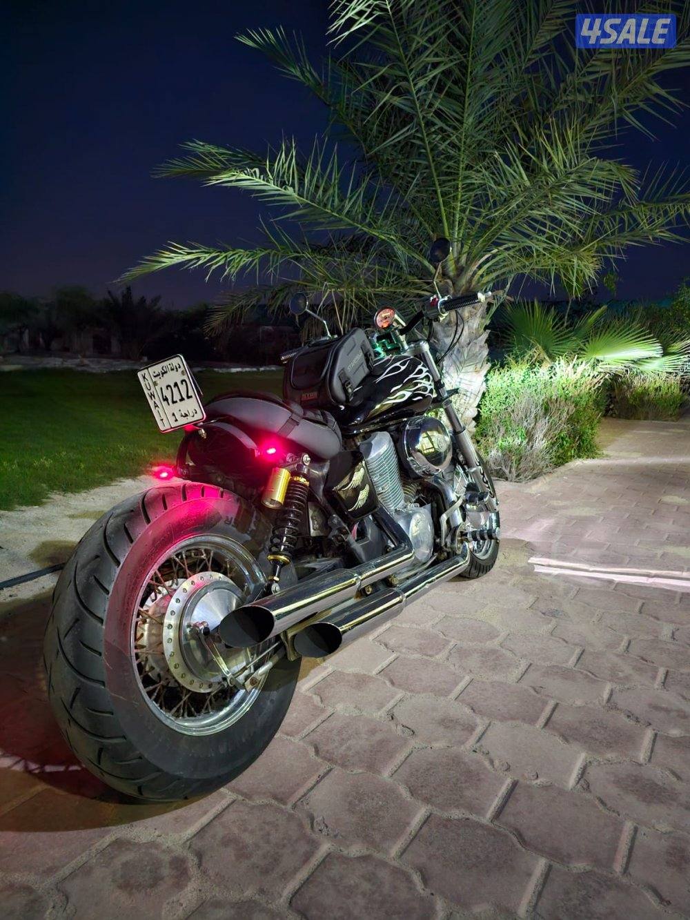 للبيع هوندا شادو كستم بوبر ستايل شرط الفحص موديل 1999 ماشي 30000 فقط3