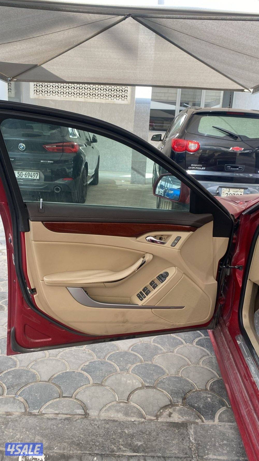 Cadillac in acceptable condition, no issues in gear and engine2