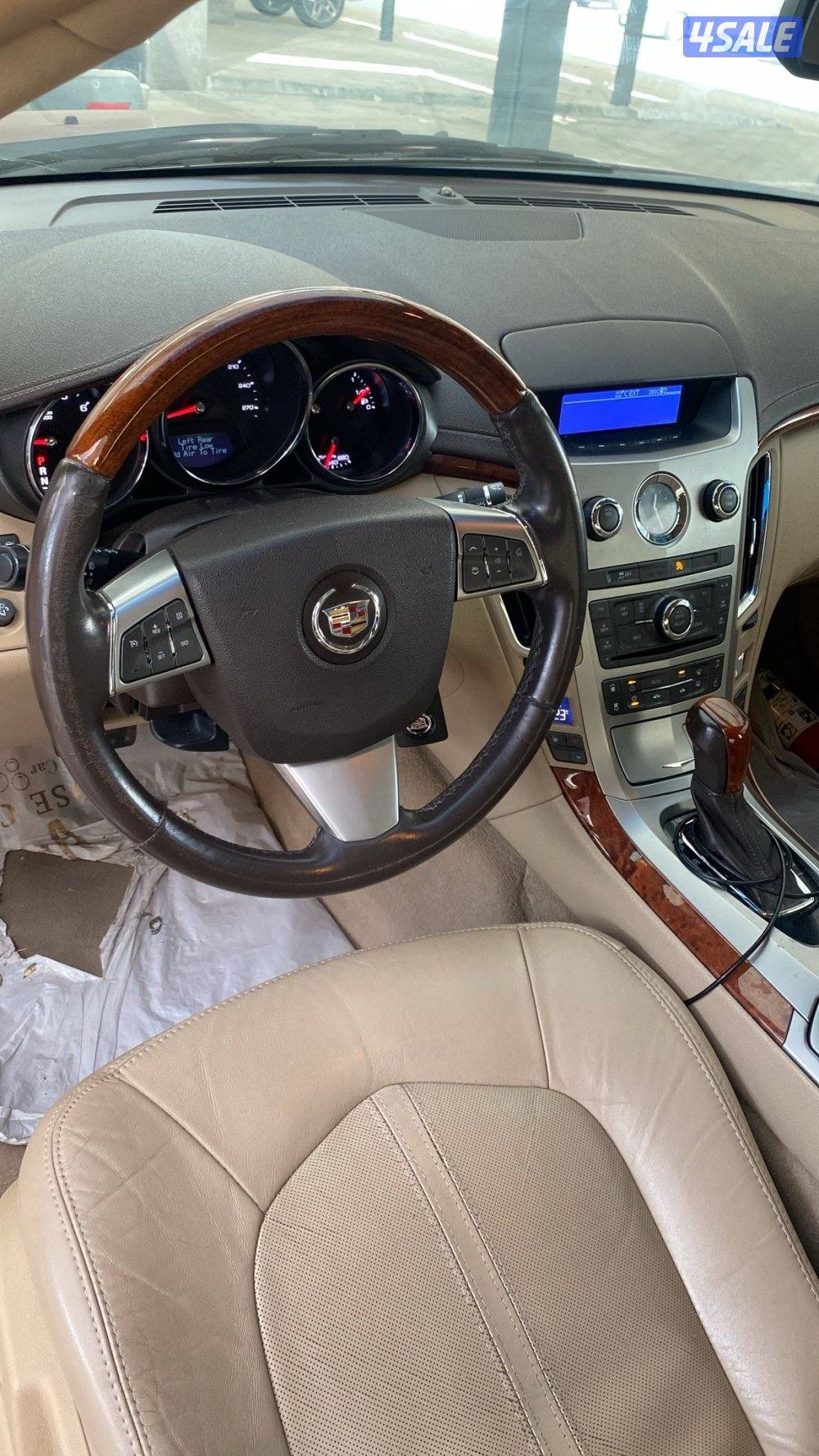 Cadillac in acceptable condition, no issues in gear and engine3