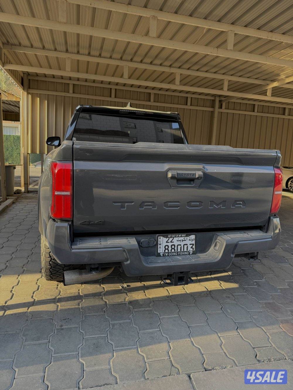 للبيع وانيت تاكوما TRD-OFF ROAD2