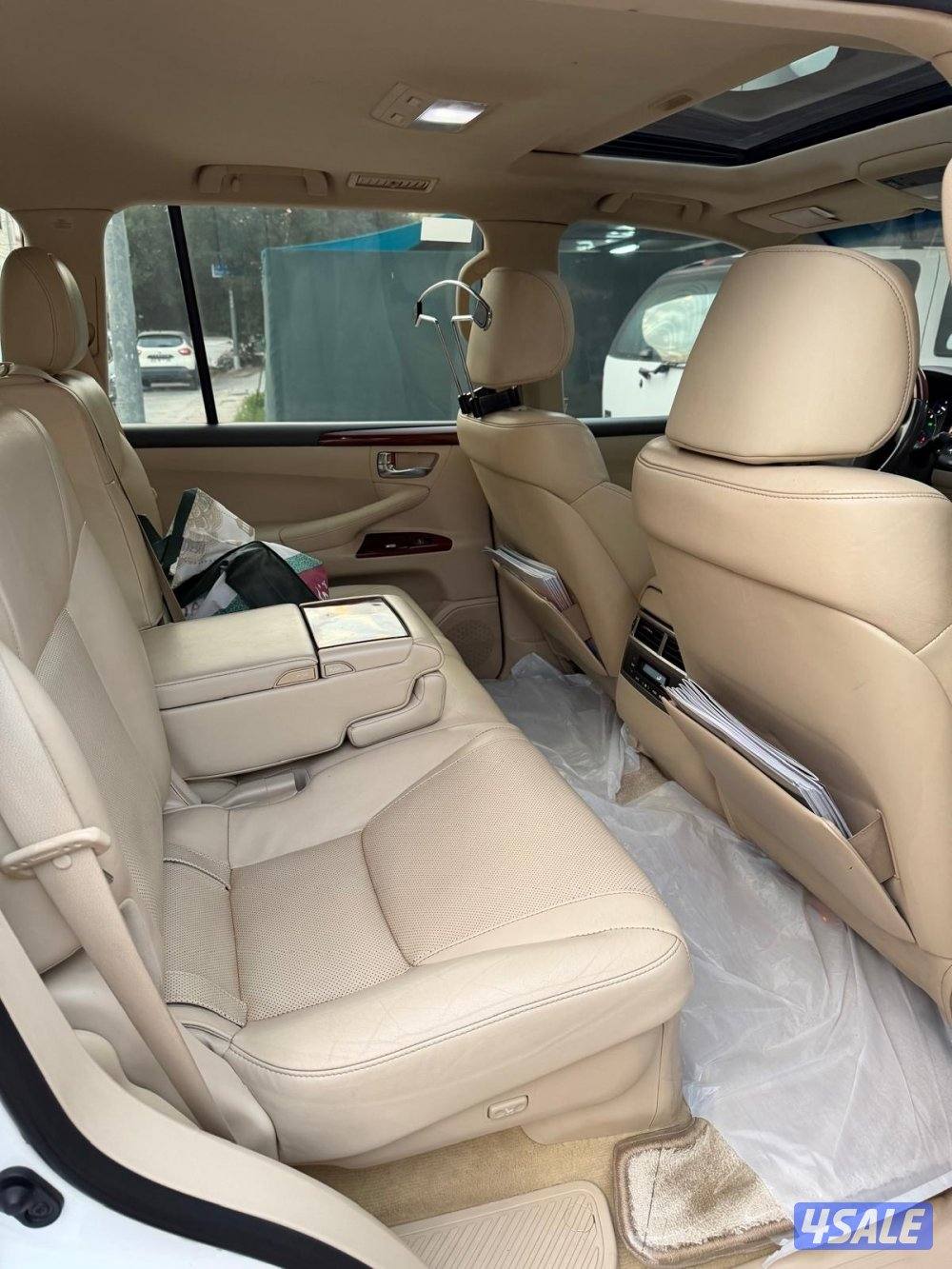 للبيع جيب لكزس 2014 نظيف10