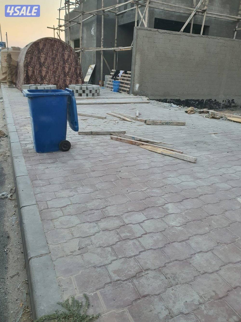 للبيع أرض بالخيران السكنية ق3 بطن وظهر مقابل المسجد والفرع مدخل سهل7