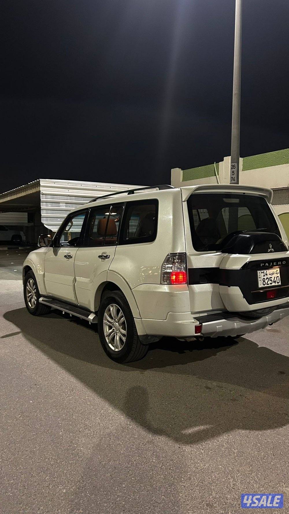 للبيع باجيرو0