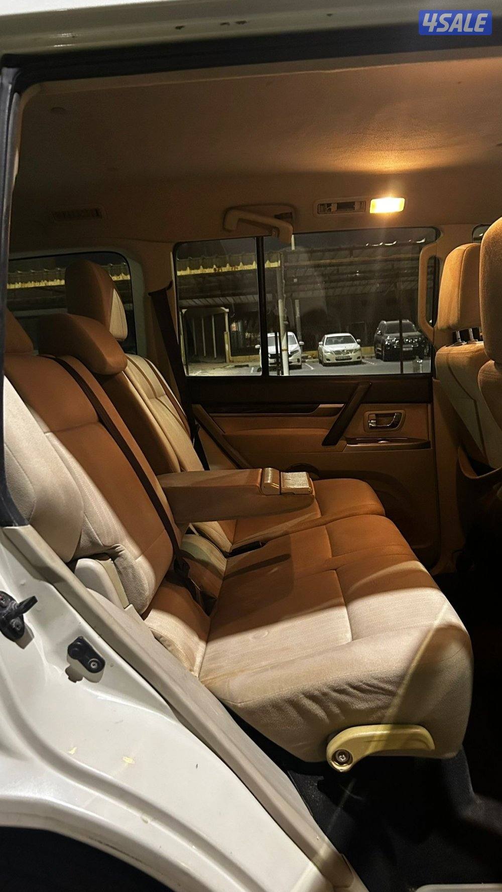 للبيع باجيرو1