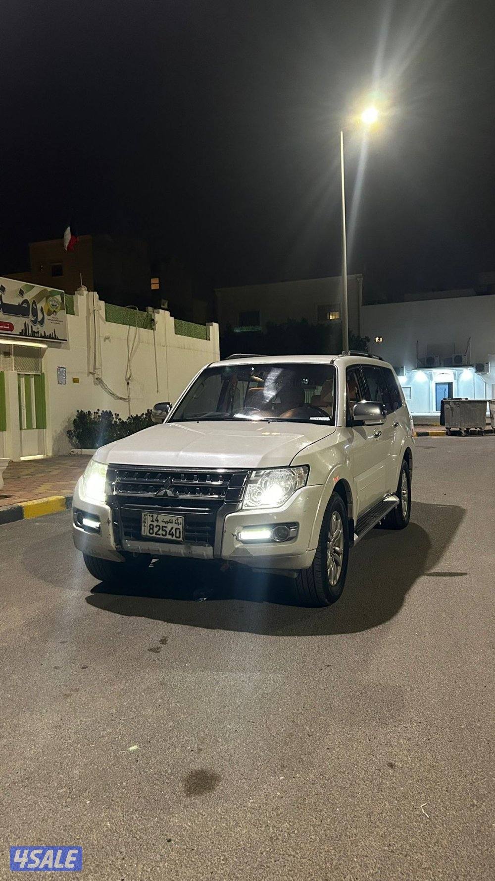 للبيع باجيرو2