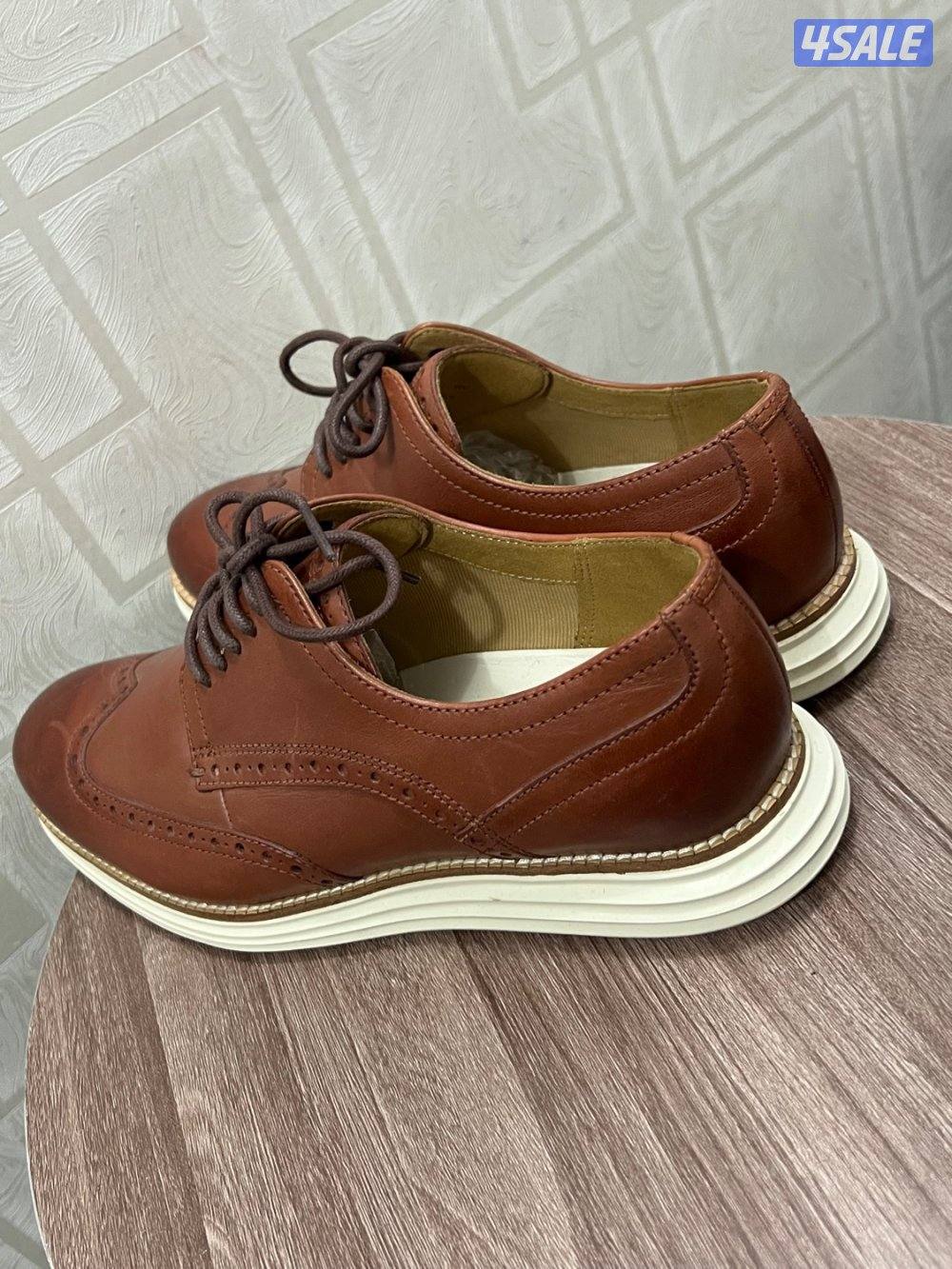 للبيع ٣ جواتي كول هان اصليه مقاس ٤٢6