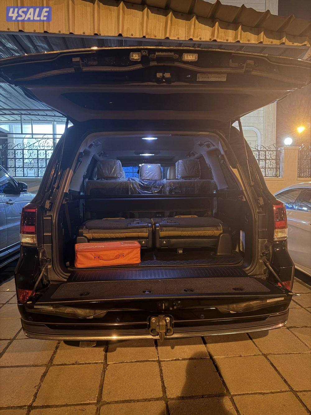 محافظة حولي ، جنوب السرة ( الصديق ) قطعة 4 ، شارع 4055