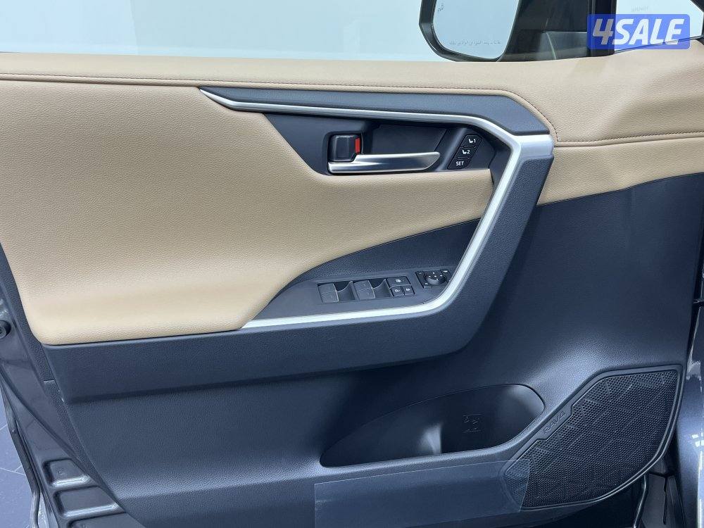 TOYOTA RAV401 25RV4-HV_ RAV4 4X4 HIBRID10