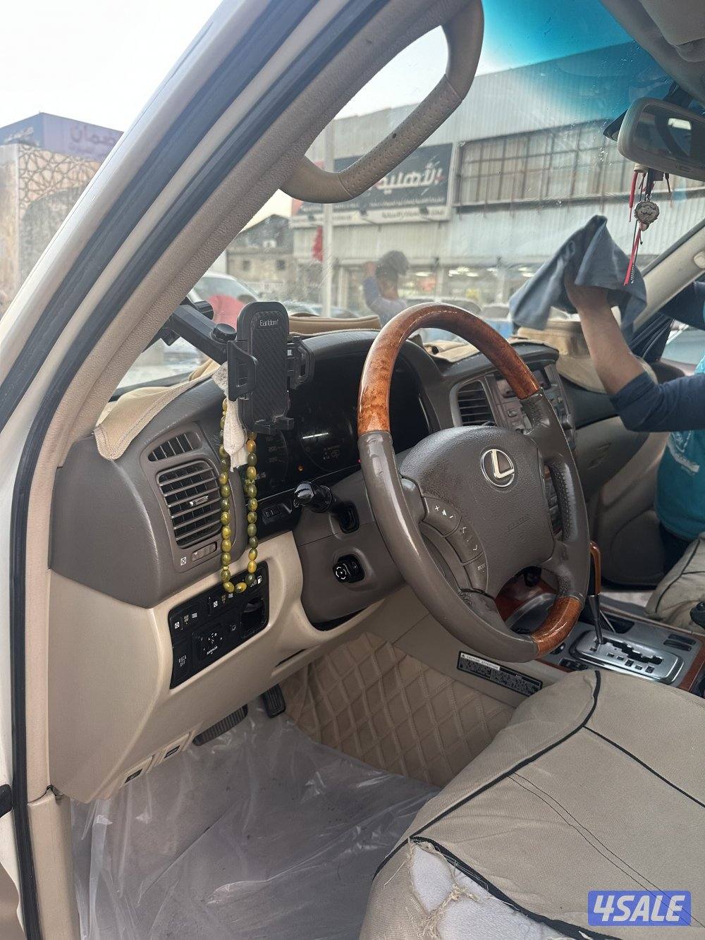 لبيع جيب لكزس ماشي 740 السياره على المنظور و الصامل يبشر بل خير1