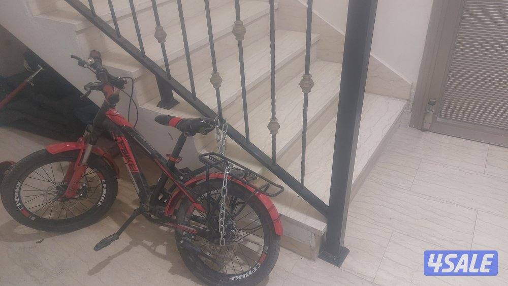 سيكل جيد جدا للبيع قااابل للمسااااااااومة حجم صغير ممتاااااز1