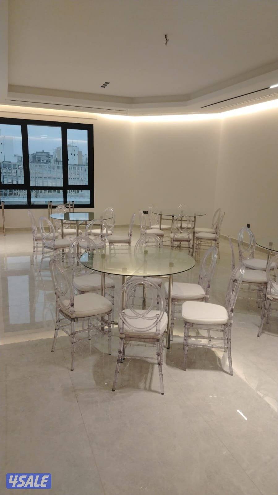 تأجير كراسي وطاولات وزينه وخدمات ضيافة وجميع مستلزمات2