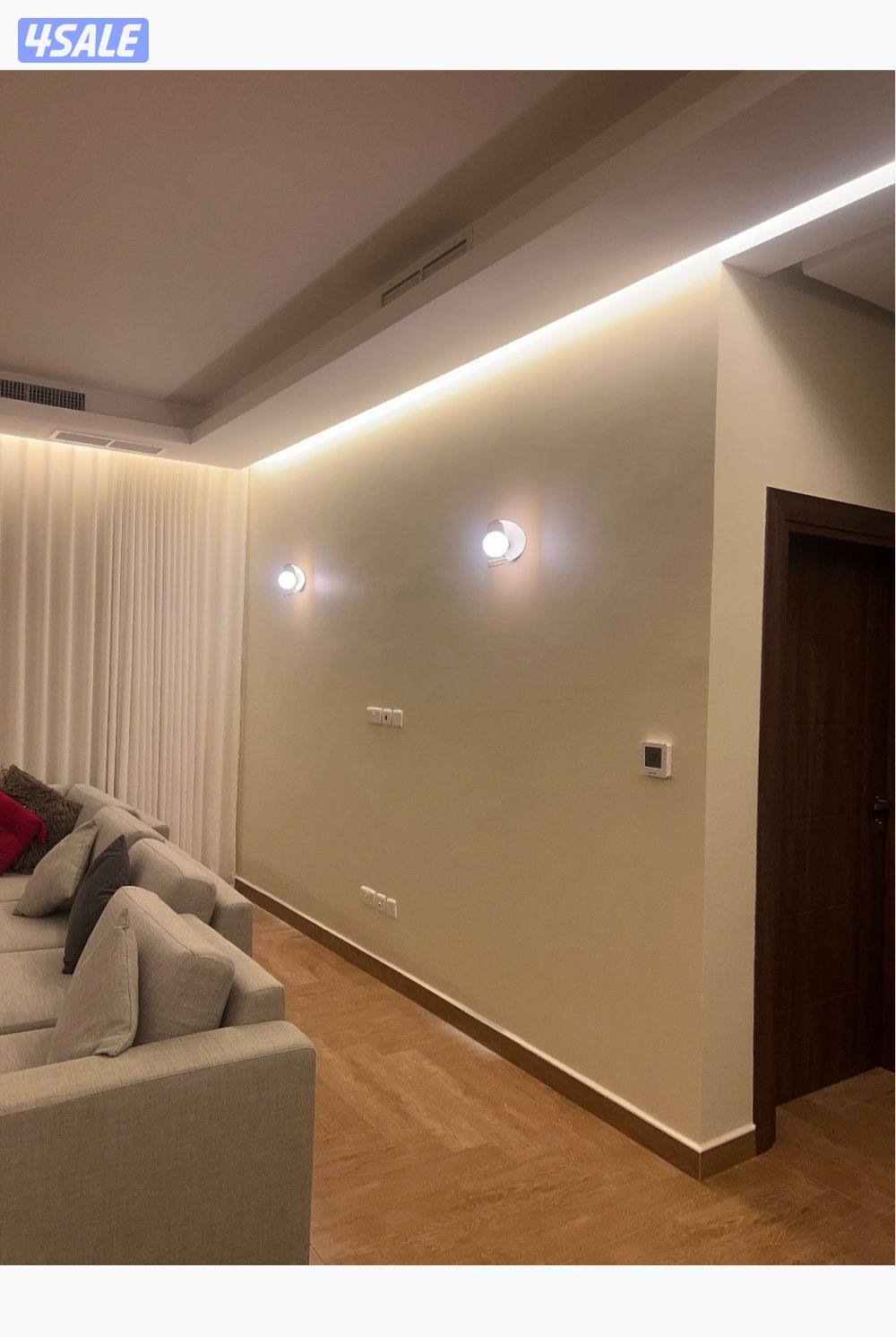 نقوم في جميع العمال الكهربائية تمديد تركيب صيانه شورتات تركيب ثريات0