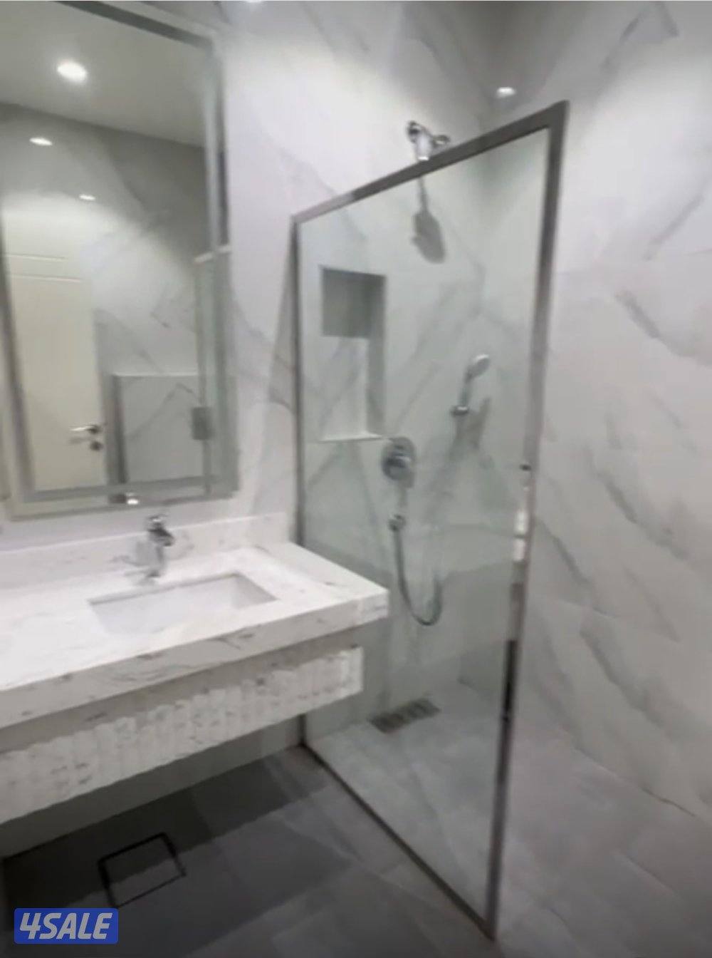 للايجار شقة تشطيب VIP المطلاع اول ساكن4