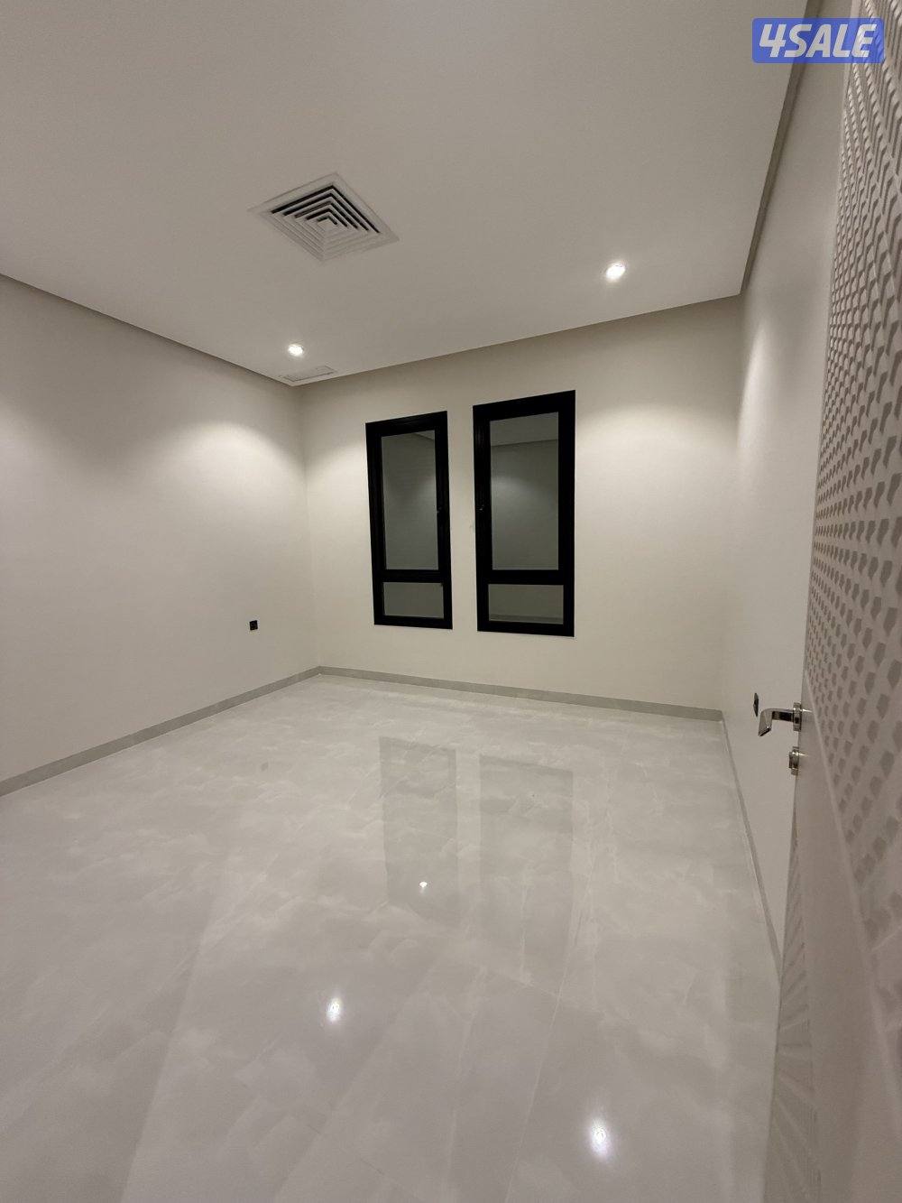 للايجار شقة تشطيب VIP المطلاع اول ساكن13