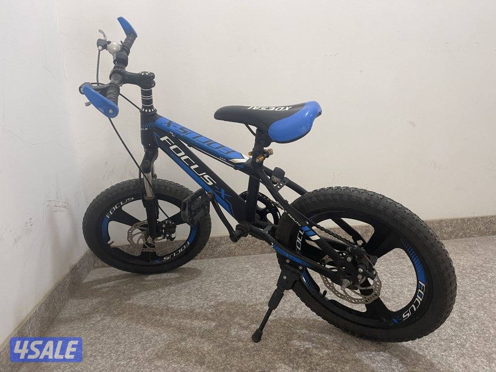 18" excellent condition  سيكل ١٨" حاله ممتازه0