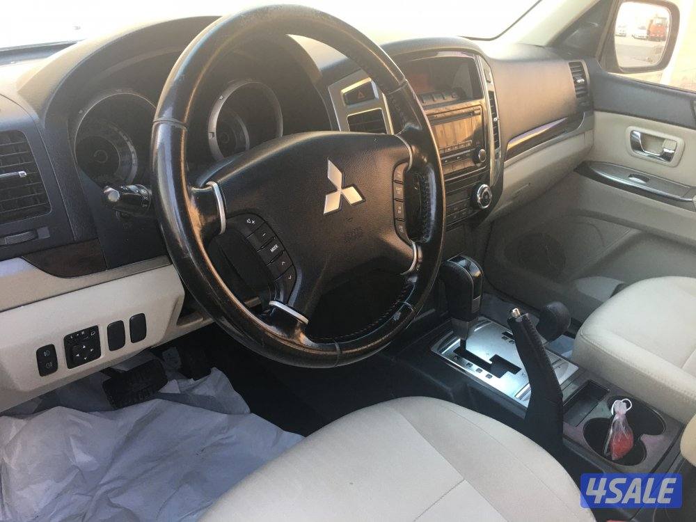 ميتسوبيشي باجيرو 2019 صبغ الوكالة3