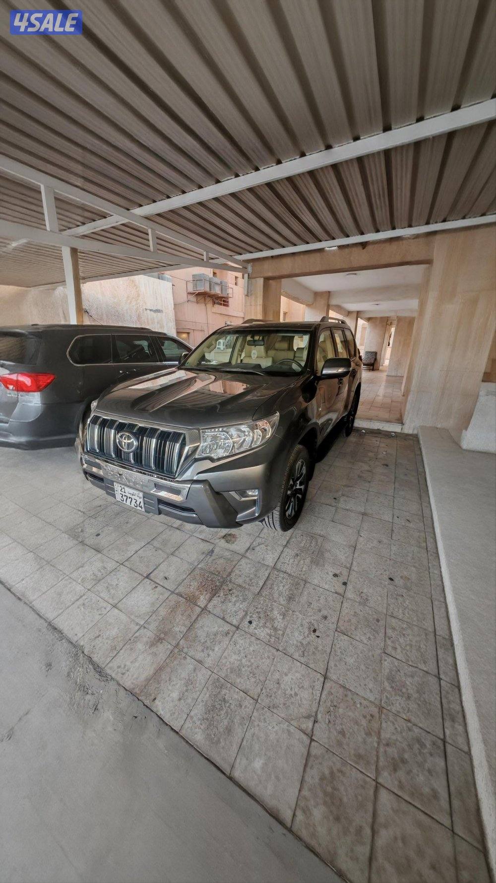 برادو 2022 فل صبغ وكاله بحاله الوكاله0