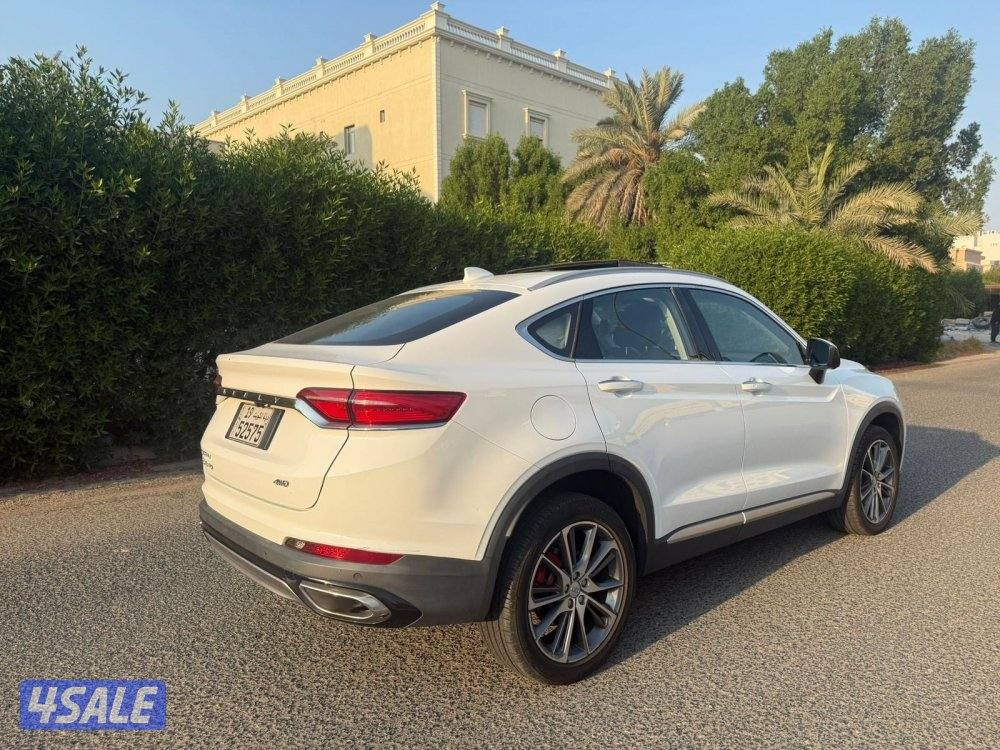 للبيع جيلي  2021 ماشي 77. الف4